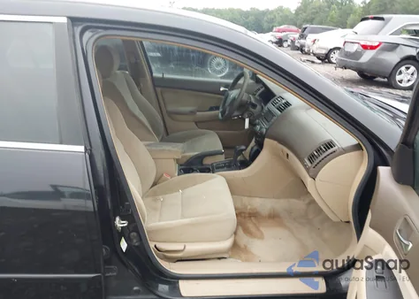 2006 Honda Accord 2.4 Lx from USA, damaged, VIN 3HGCM56476G706705